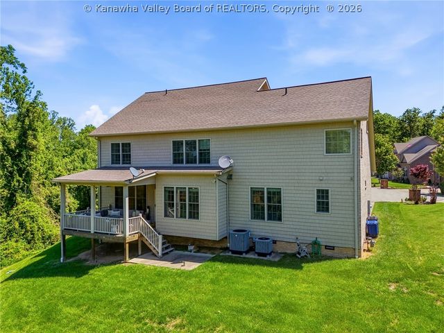 112 Patriot Way, Charleston, WV 25314