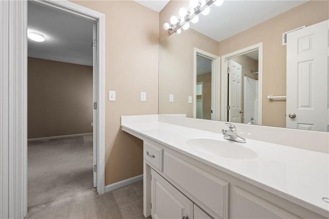 15015 W 74 Street, Shawnee, KS 66216
