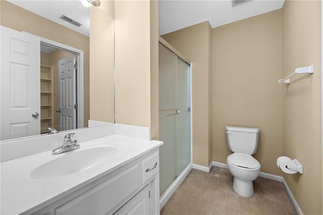15015 W 74 Street, Shawnee, KS 66216