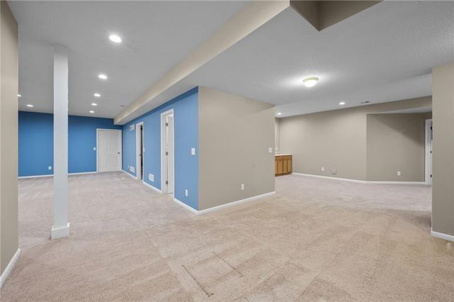 15015 W 74 Street, Shawnee, KS 66216