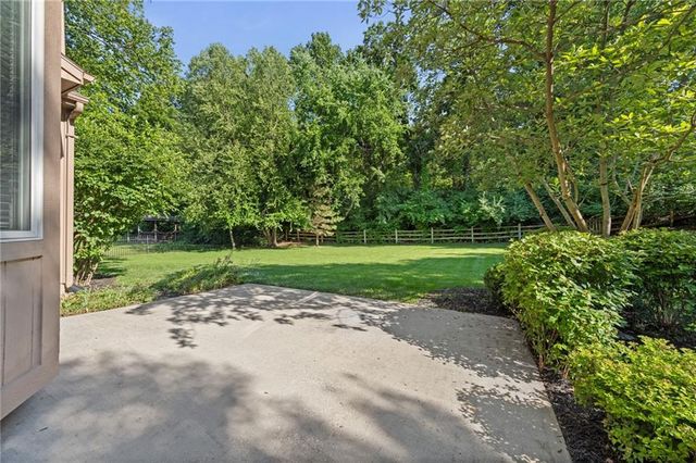 15015 W 74 Street, Shawnee, KS 66216