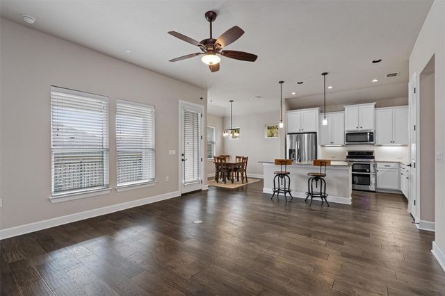 505 Flying Orchid DR, San Marcos, TX 78666