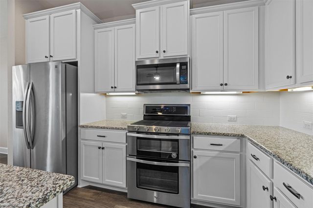 505 Flying Orchid DR, San Marcos, TX 78666