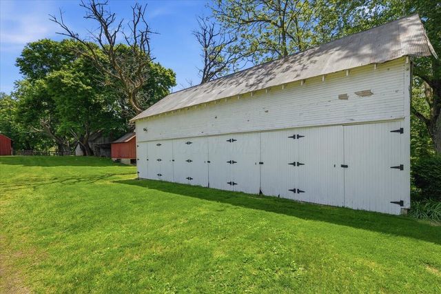 8040 Thayer Road, Mount Vernon, OH 43050