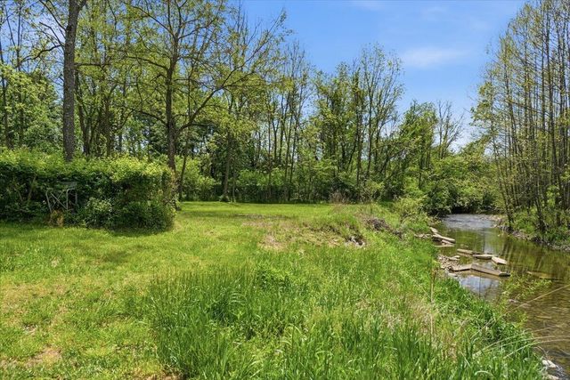 8040 Thayer Road, Mount Vernon, OH 43050