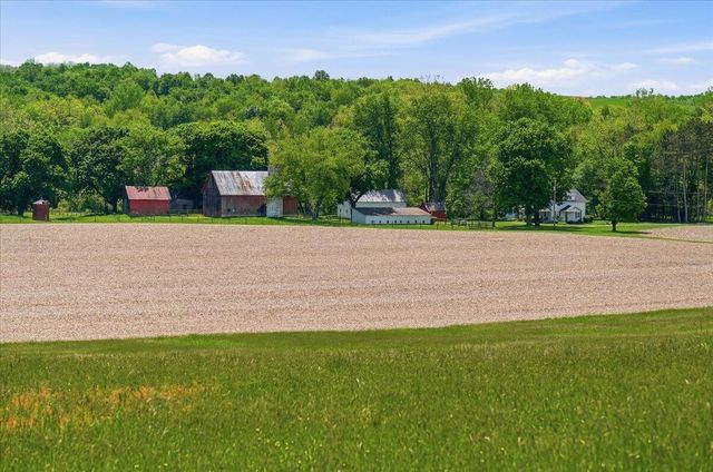 8040 Thayer Road, Mount Vernon, OH 43050