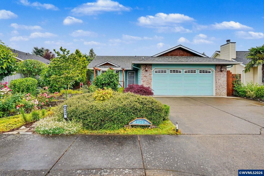 Image 1 of property listing at 4255 Great Plains Dr NE, Salem, OR 97305
