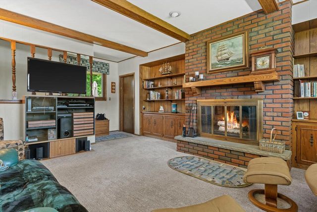 5442 Gallant Fox LANE, Racine, WI 53402
