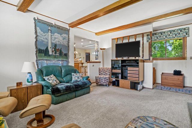 5442 Gallant Fox LANE, Racine, WI 53402
