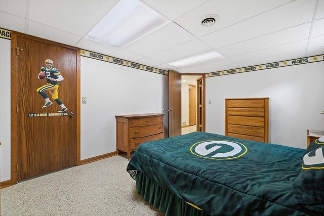 5442 Gallant Fox LANE, Racine, WI 53402