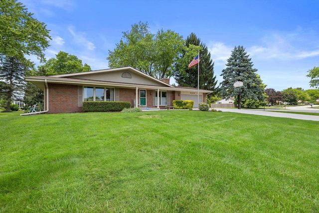 5442 Gallant Fox LANE, Racine, WI 53402