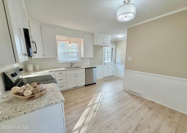 2131 Brinson Street, Kinston, NC 28504