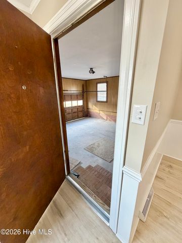 2131 Brinson Street, Kinston, NC 28504