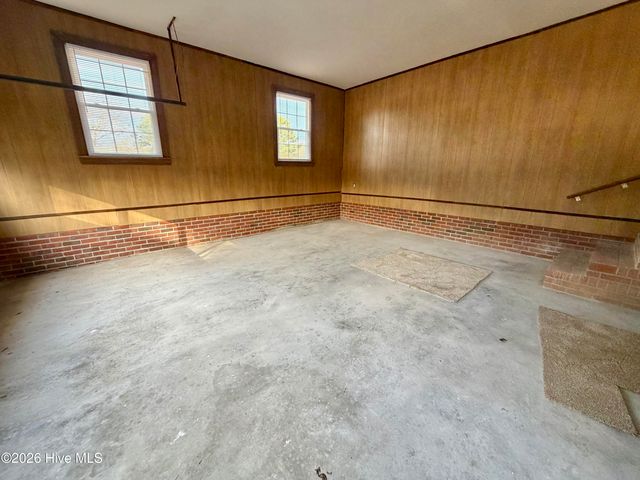 2131 Brinson Street, Kinston, NC 28504