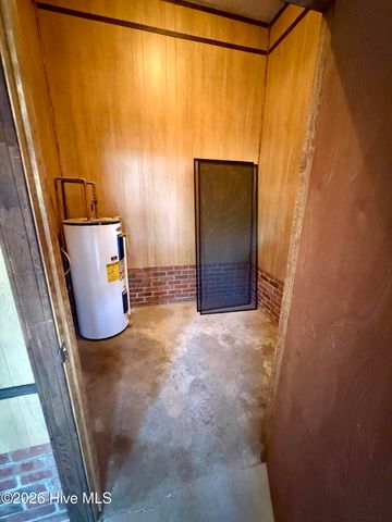 2131 Brinson Street, Kinston, NC 28504