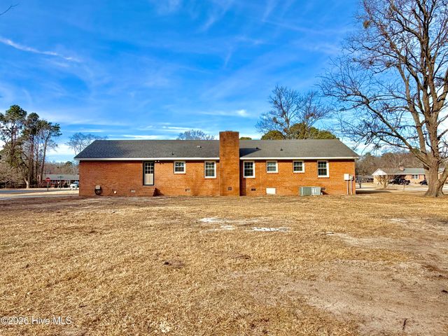 2131 Brinson Street, Kinston, NC 28504