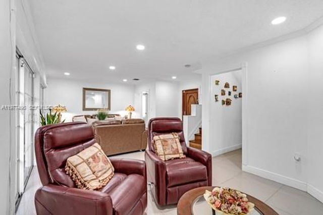 12696 NW 10th Ln, Miami, FL 33182