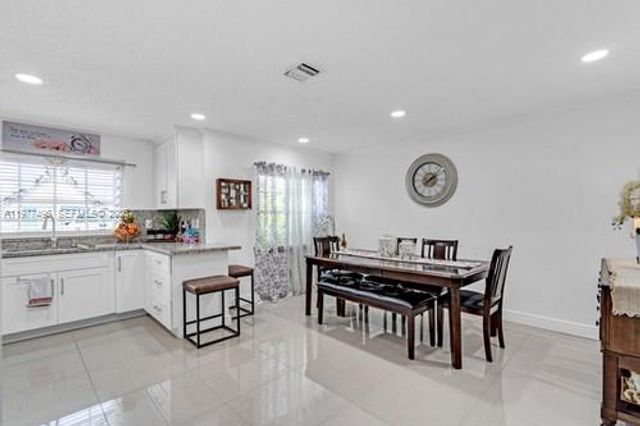 12696 NW 10th Ln, Miami, FL 33182