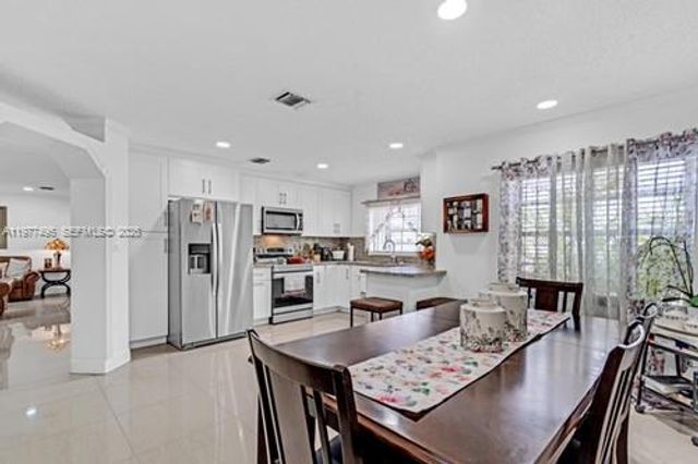 12696 NW 10th Ln, Miami, FL 33182