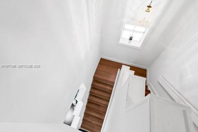 12696 NW 10th Ln, Miami, FL 33182