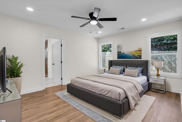 13 Hawthorne Lane, Greenville, SC 29605