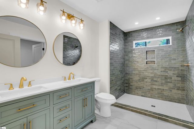 13 Hawthorne Lane, Greenville, SC 29605