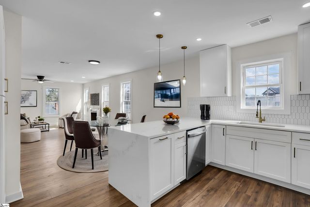 13 Hawthorne Lane, Greenville, SC 29605