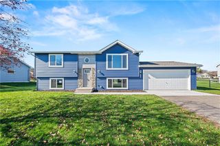 1110 Eulaine Circle, Hammond, WI 54015