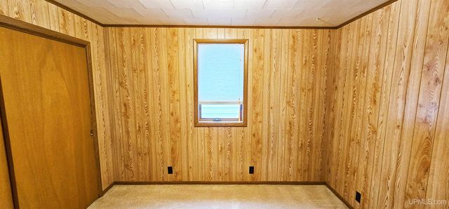 831 Front Street, Lake Linden, MI 49945