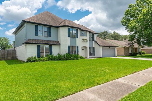 1402 Osborne Drive, Friendswood, TX 77546