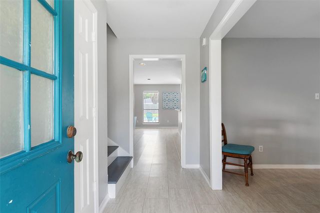 1402 Osborne Drive, Friendswood, TX 77546