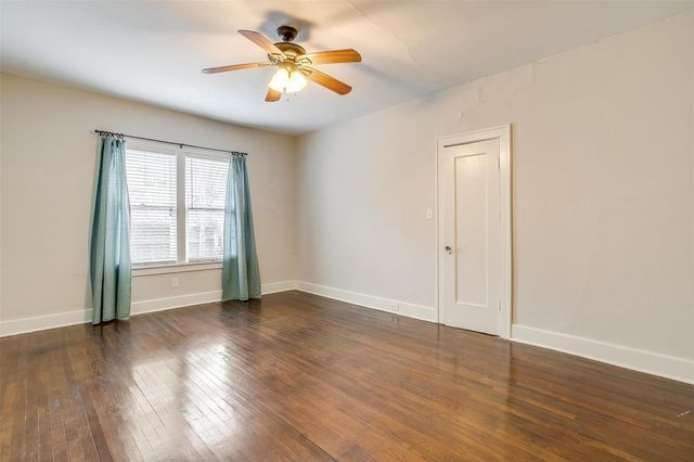 2600 S Adams Street 102, Fort Worth, TX 76110