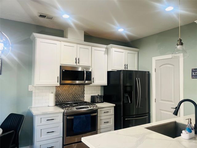 6122 Yorktown Meadow Lane, Houston, TX 77084