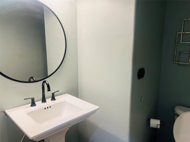 6122 Yorktown Meadow Lane, Houston, TX 77084