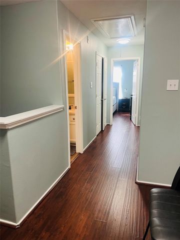 6122 Yorktown Meadow Lane, Houston, TX 77084