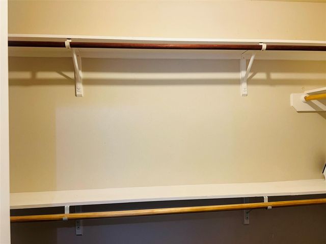 6122 Yorktown Meadow Lane, Houston, TX 77084