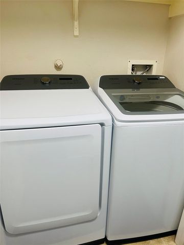 6122 Yorktown Meadow Lane, Houston, TX 77084