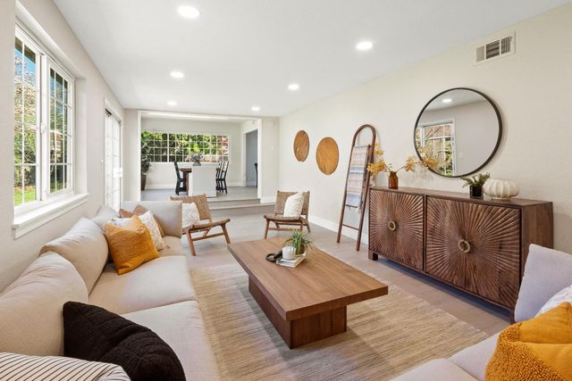 10465 Rugby Ct, Rancho Cordova, CA 95670