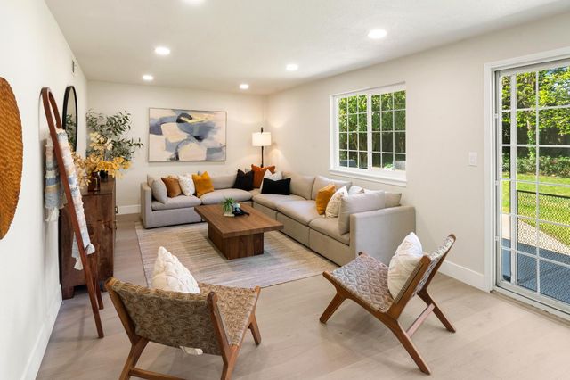 10465 Rugby Ct, Rancho Cordova, CA 95670