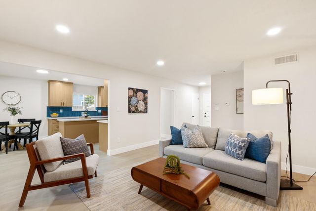 10465 Rugby Ct, Rancho Cordova, CA 95670