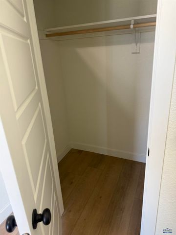 660 EAGLE CT, Box Elder, SD 57719