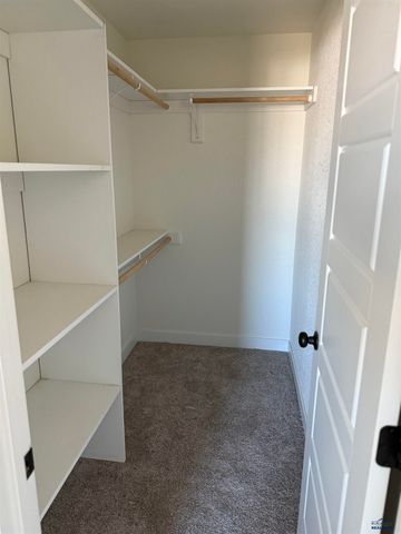 660 EAGLE CT, Box Elder, SD 57719