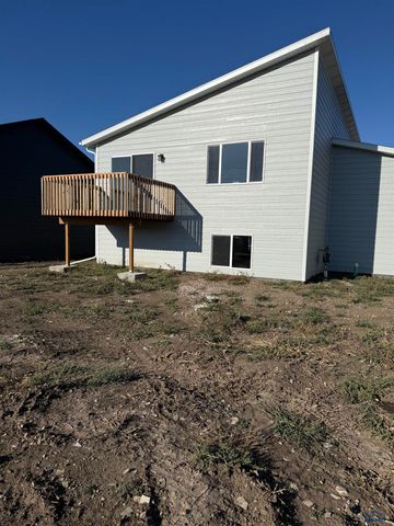 660 EAGLE CT, Box Elder, SD 57719