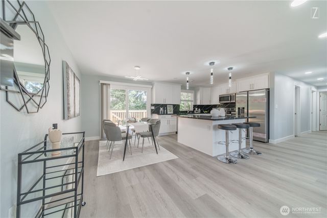 2336 SW 338th Street, Federal Way, WA 98023