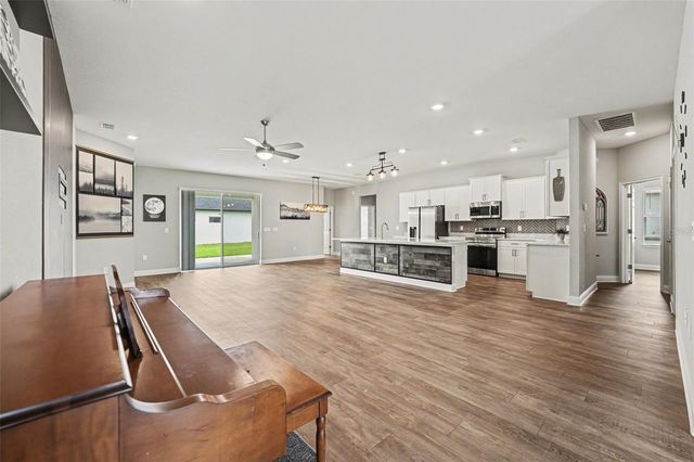 3102 KENDAL WAY, Lakeland, FL 33813