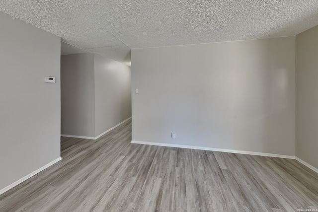 5223 TOM STAFFORD DR, San Antonio, TX 78219