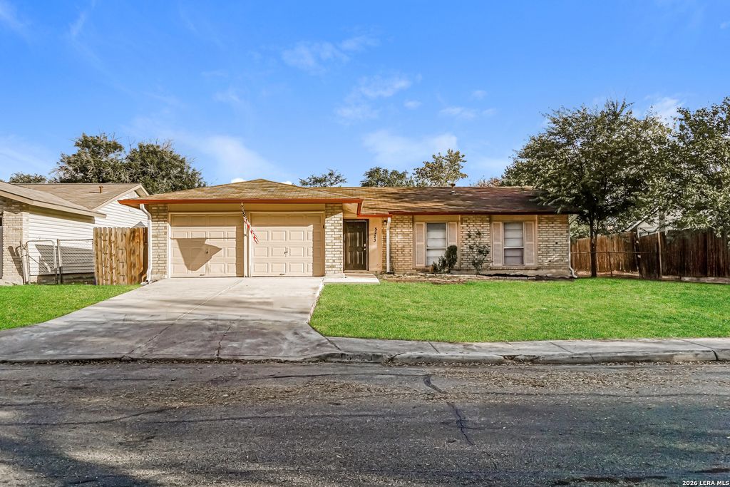 5223 TOM STAFFORD DR, San Antonio, TX 78219
