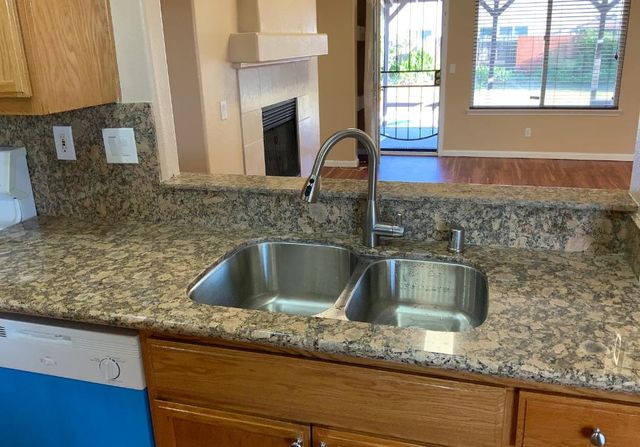 3314 Granite Ct, Stockton, CA 95212