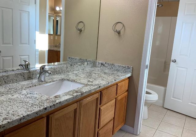 3314 Granite Ct, Stockton, CA 95212