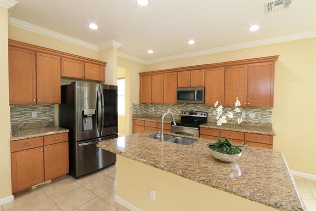 11881 SW Crestwood Circle, Port St. Lucie, Port St Lucie, FL 34987